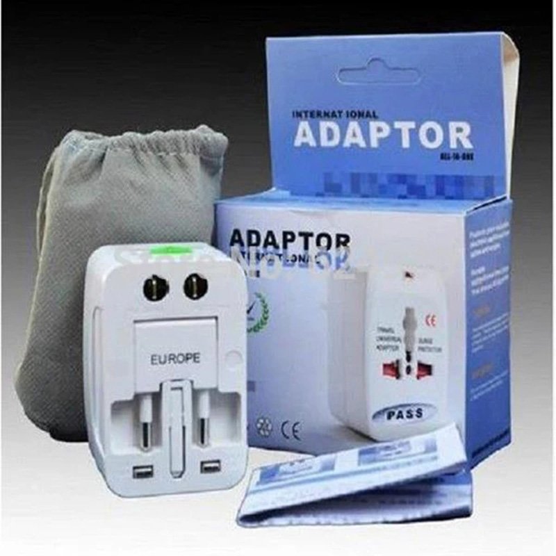 多機能トラベルプラグアダプターオールインワンコンバータ充電器 - Travel Accessories For Europe のレビューと価格