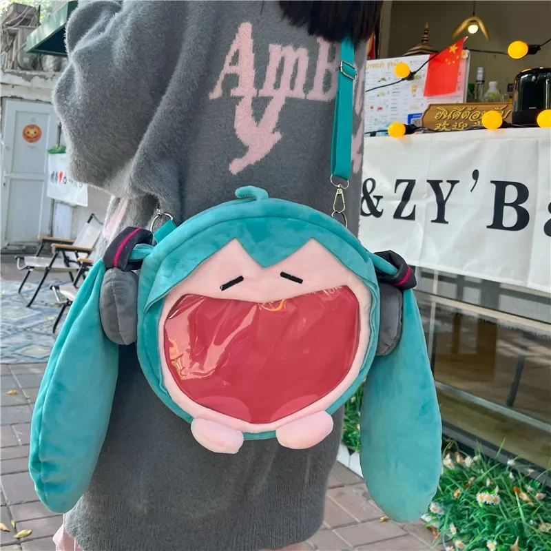 ! !! 初音ミクショルダーバッグバックパックかわいいアニメ - Travel Accessories Cute のレビューと価格